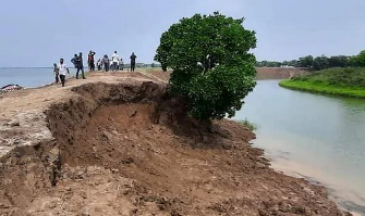 ধর্মপাশায় বাঁধ কাটা, দুর্বৃত্তদের বিরুদ্ধে কঠোর হোন